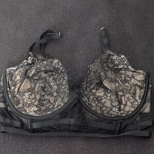 Victoria's Secret Very Sexy Long Line Unlined Demi Black Lace Bra 34DD NWOT